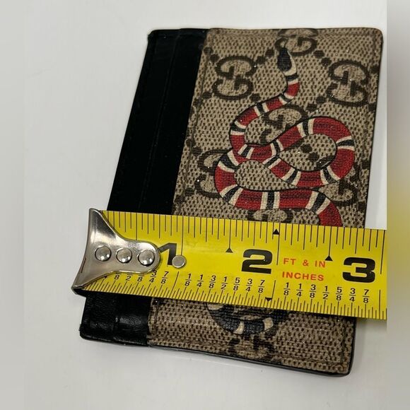 Authentic Gucci Beige GG Supreme Kingsnake Card Holder - Picture 10 of 10